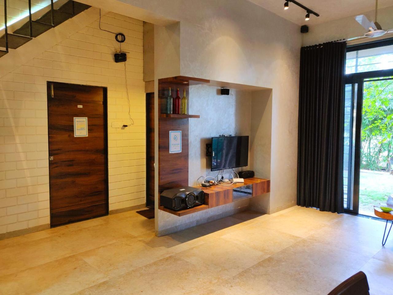 Cozy Stays - Tranquil Times โลนาวาลา ภายนอก รูปภาพ
